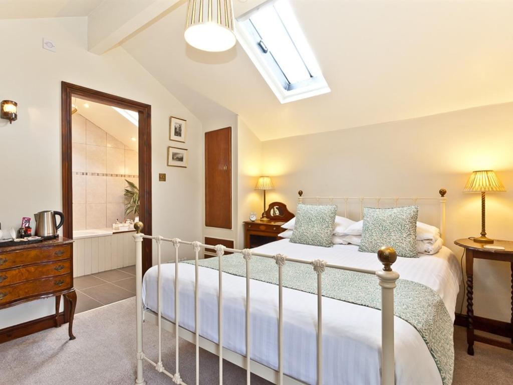 วอเตอร์วีล เกสท์เฮาส์ Bed & Breakfast แอมเบิลไซด์ ภายนอก รูปภาพ